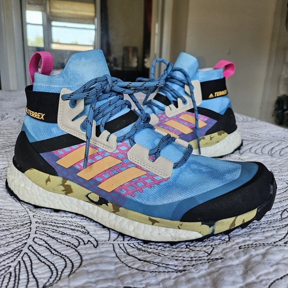 VGUC Adidas Terrex Free Hiker Prime Blue Hazy Sky Women 7.5 - Picture 1 of 16